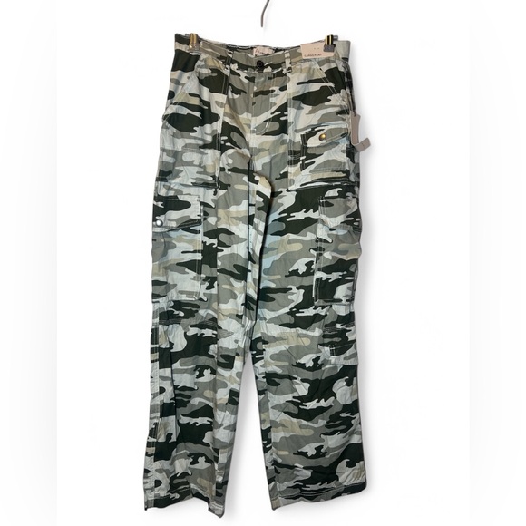 if it were me Pants - Anthropologie If It Were Me Women Camo Cargo Straight‎ Leg Pant Elastic Pocket S